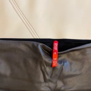 Spanx gray faux leather leggings small